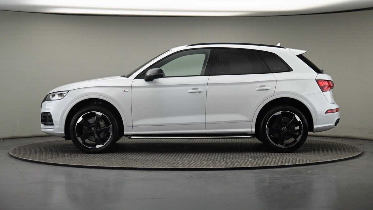 Audi Q5 Image 23