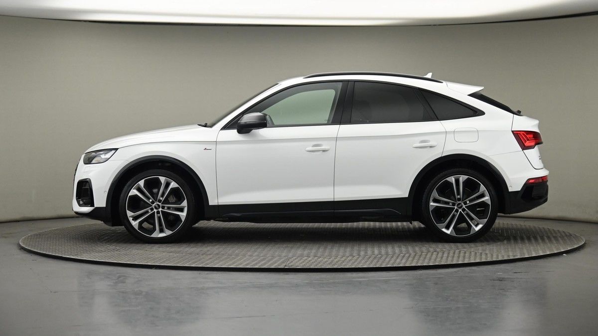 Audi Q5 Image 23