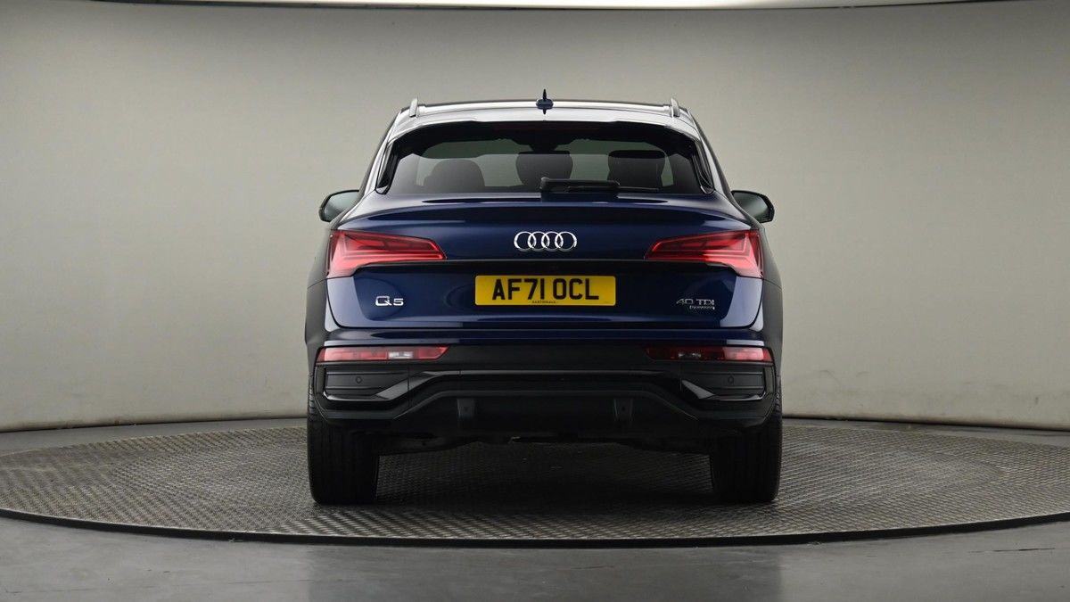 More views of Audi Q5