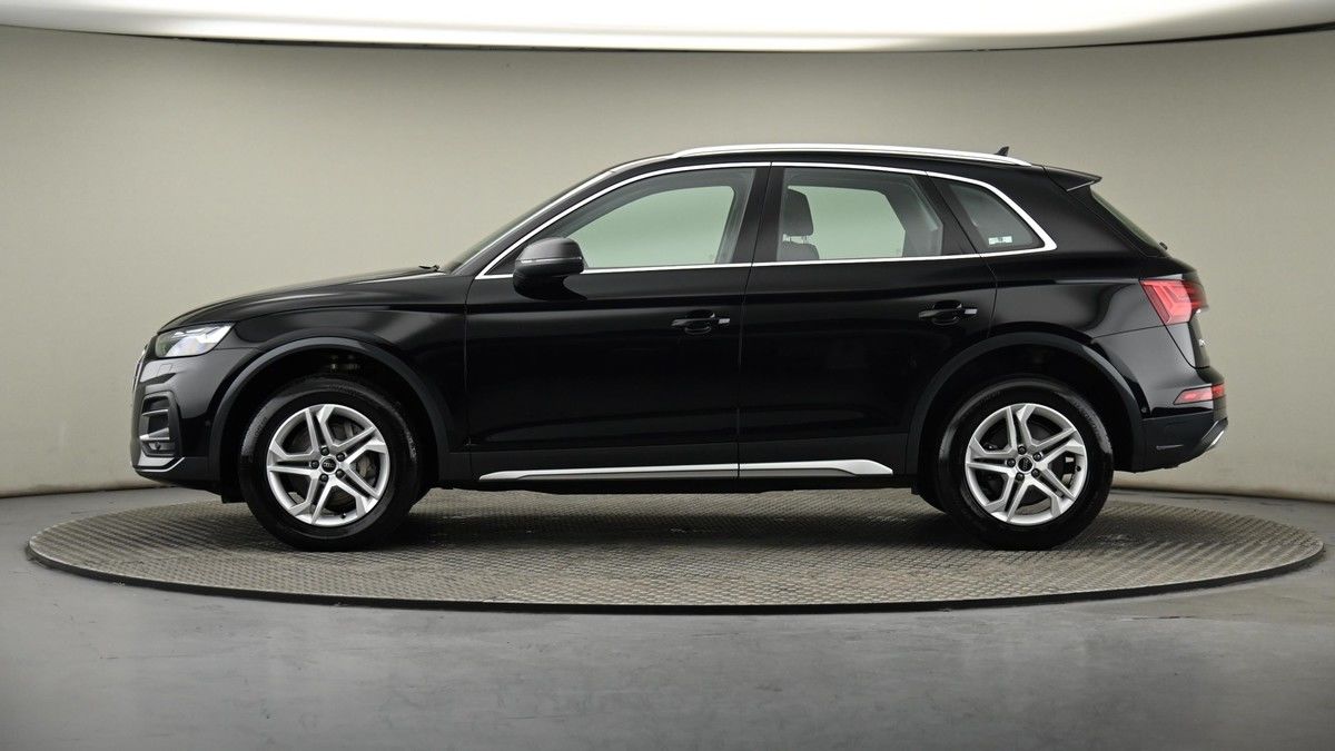 Audi Q5 Image 23