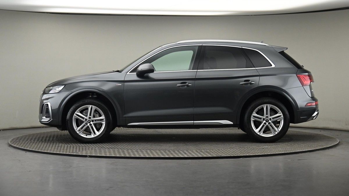 Audi Q5 Image 23