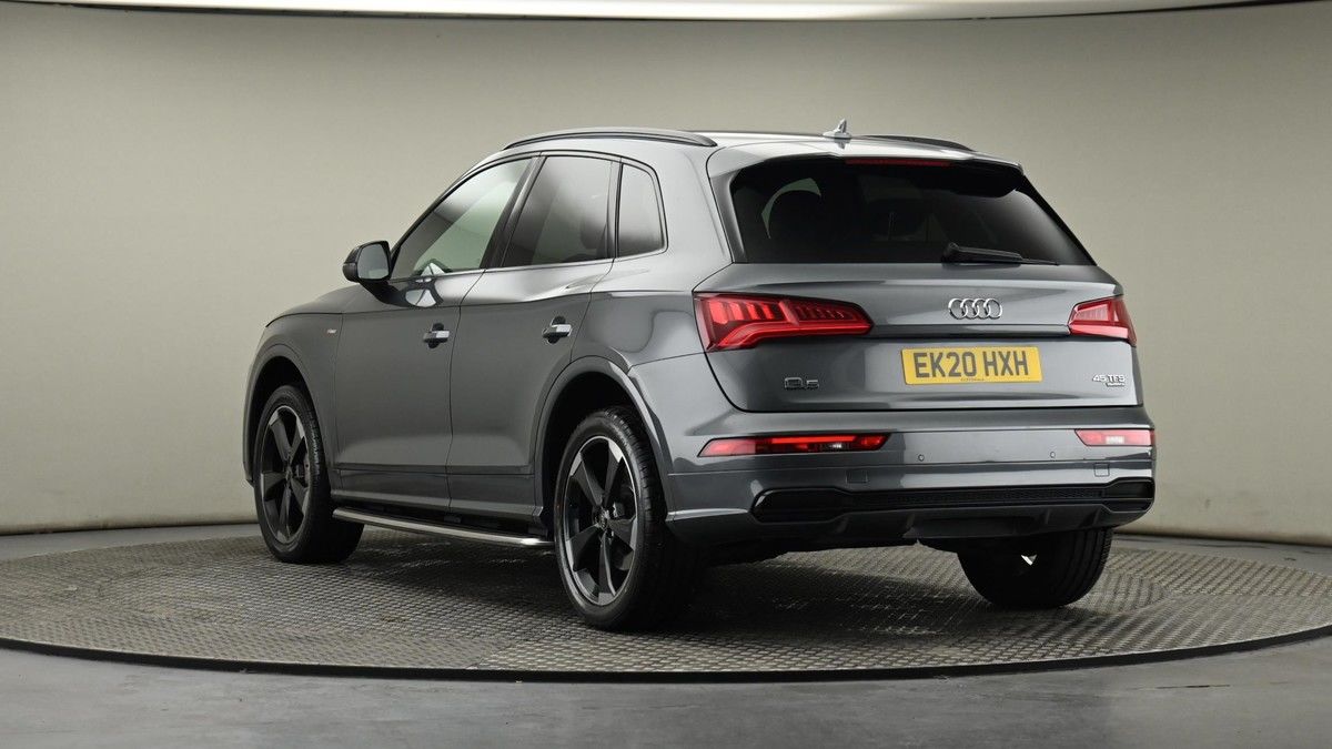 Audi Q5 Image 24