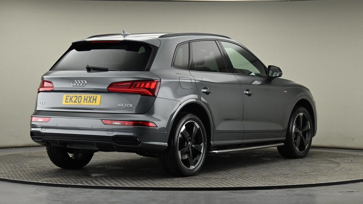 Audi Q5 Image 26