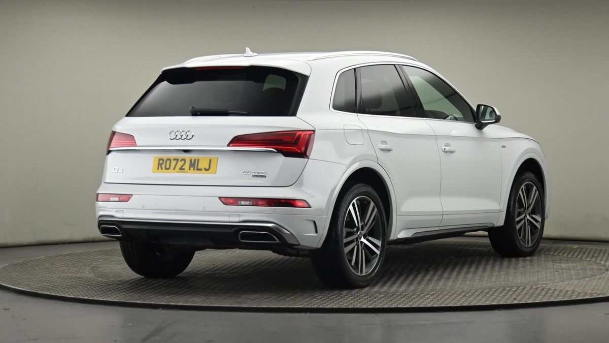 Audi Q5 Image 26