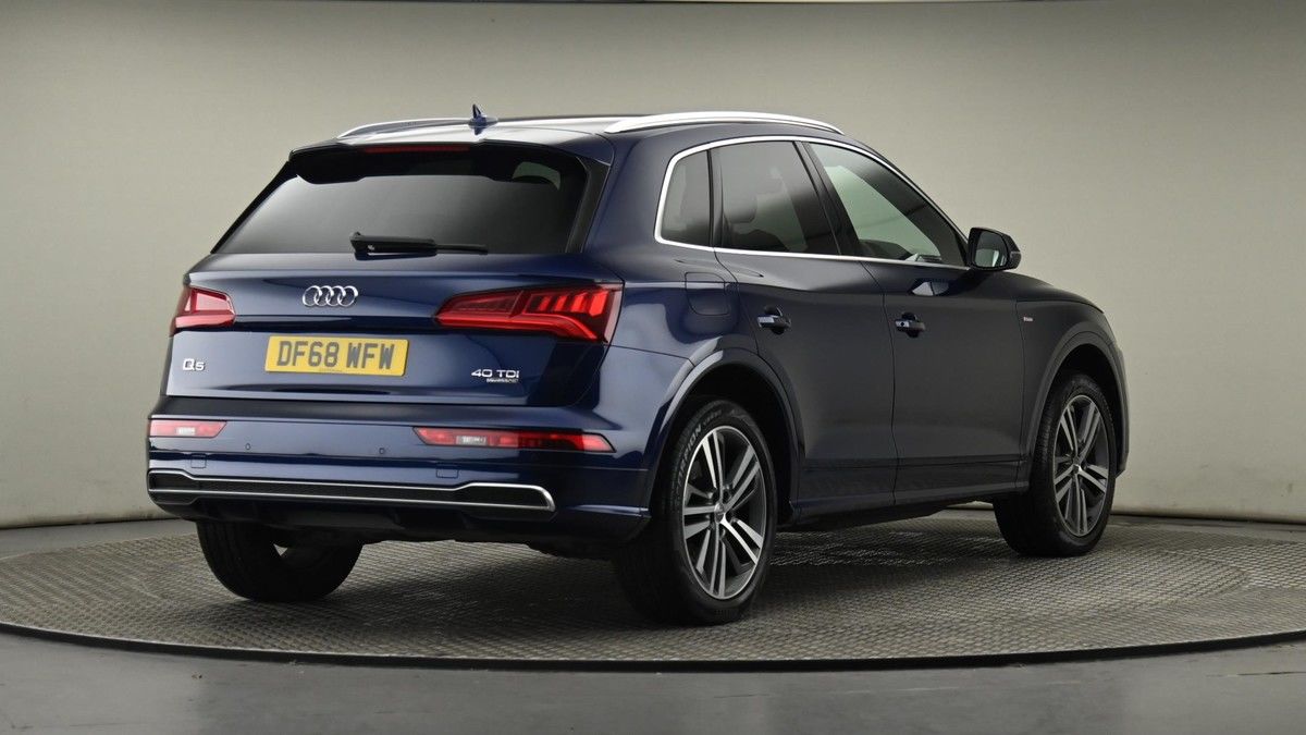 Audi Q5 Image 26