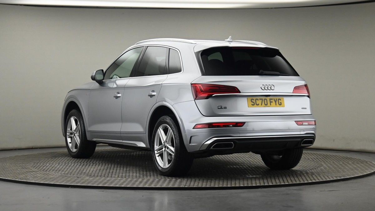 More views of Audi Q5