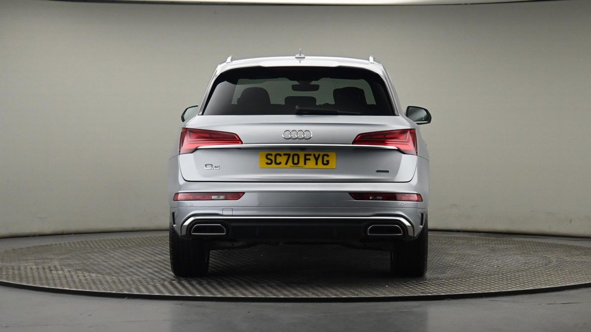 More views of Audi Q5