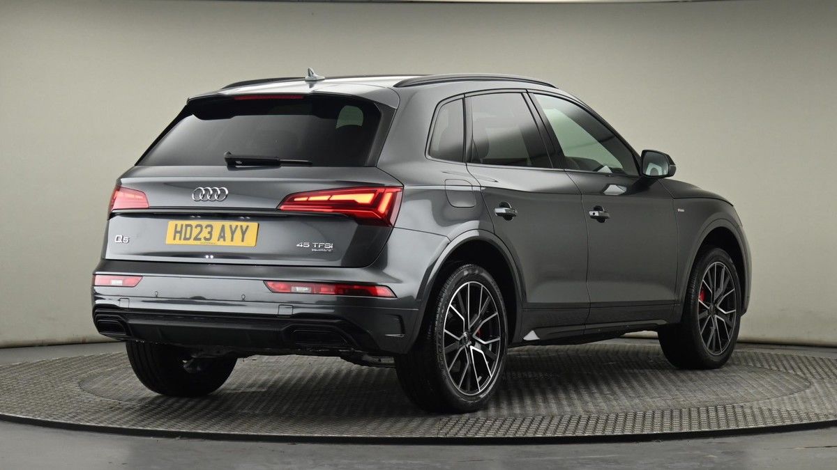 Audi Q5 Image 26