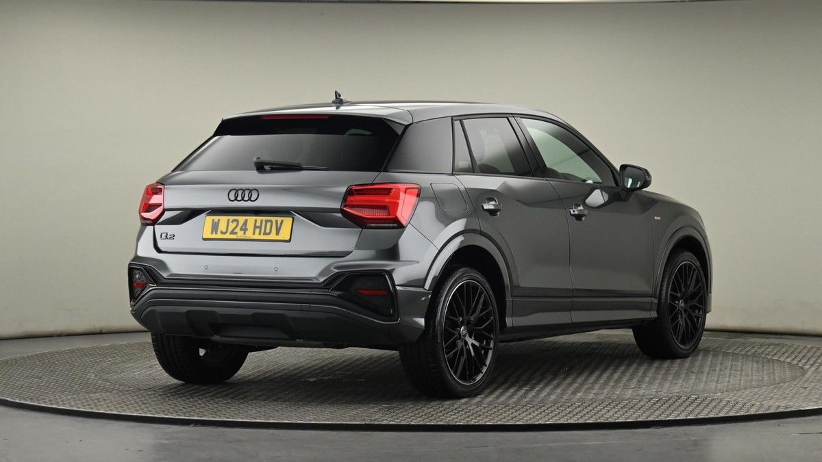 Audi Q2 Image 26