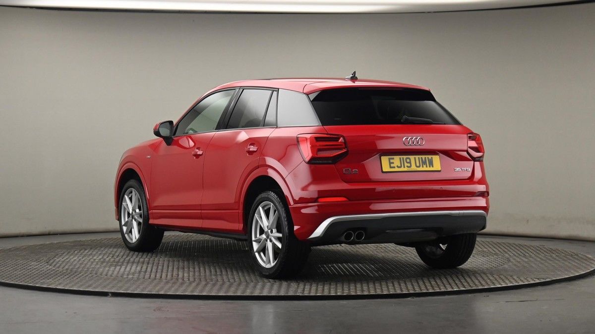 More views of Audi Q2