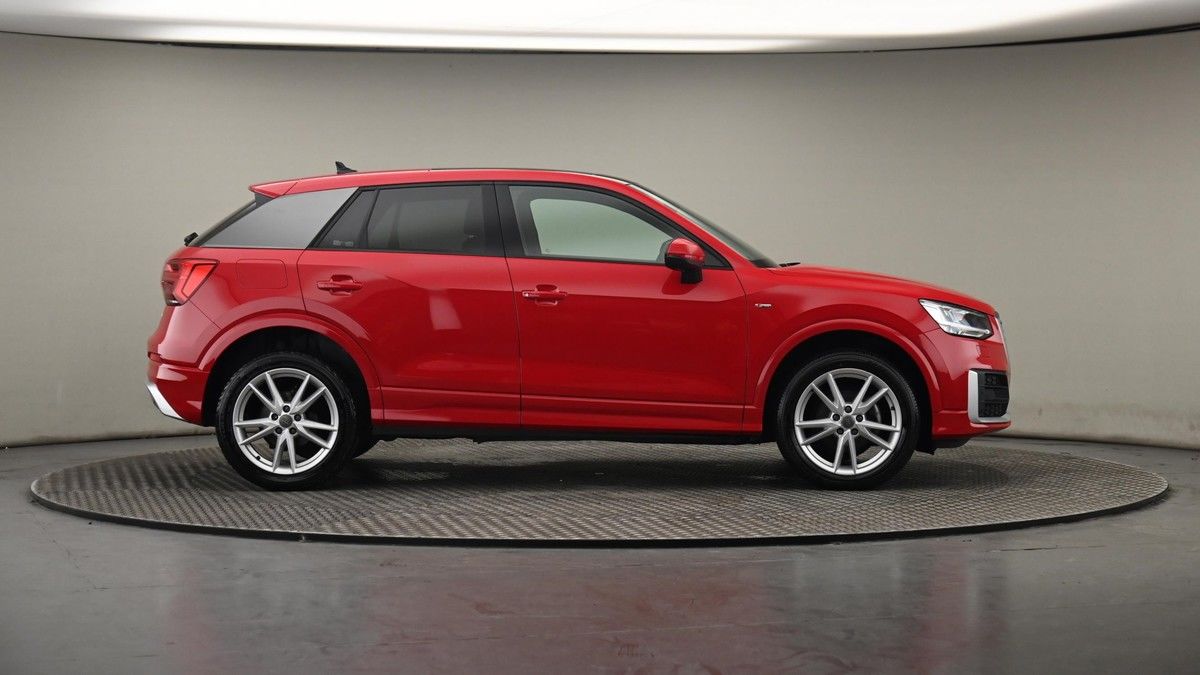 Audi Q2 Image 27