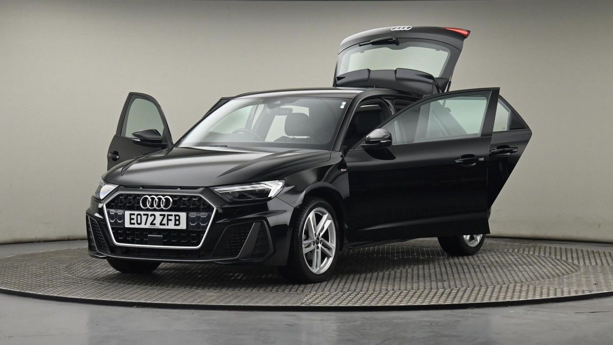 More views of Audi A1