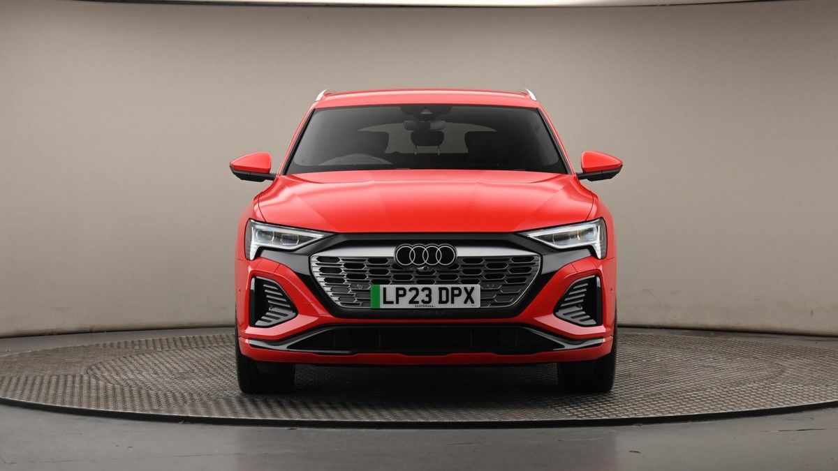 More views of Audi Q8 e-tron