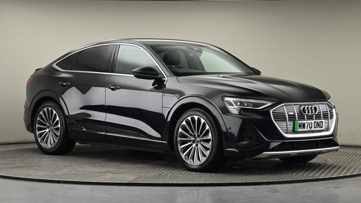 Audi e-tron Image 20