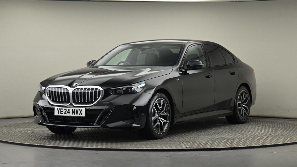 BMW 5 Series Image 22