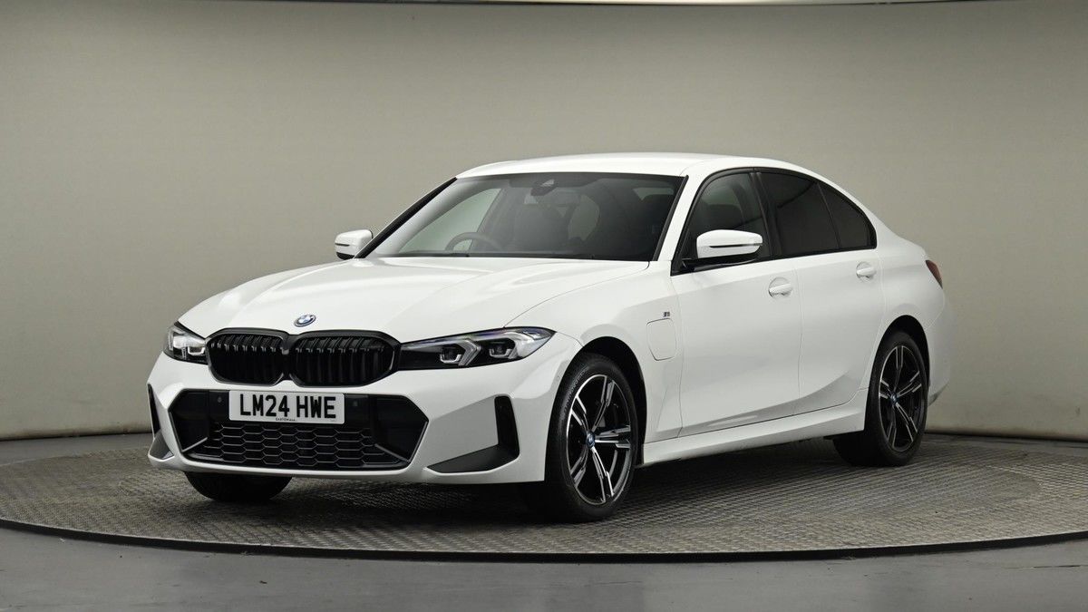 BMW 3 Series Image 21