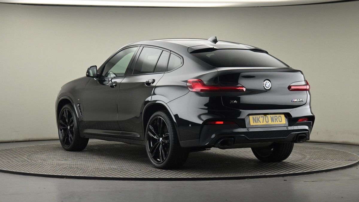 BMW X4 Image 24