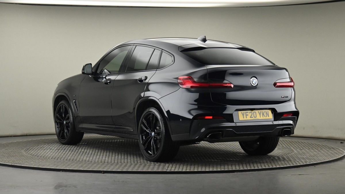 BMW X4 Image 24