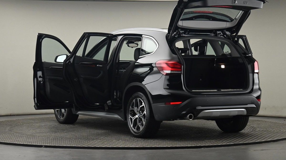 More views of BMW X1