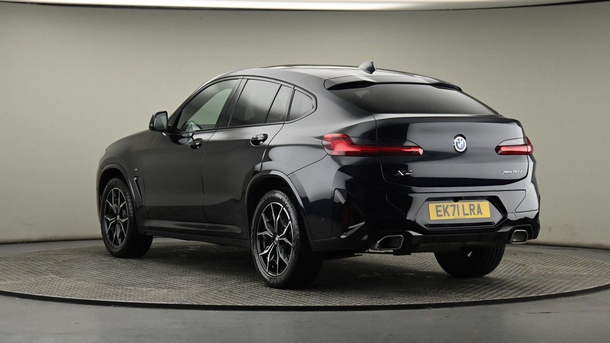 BMW X4 Image 24