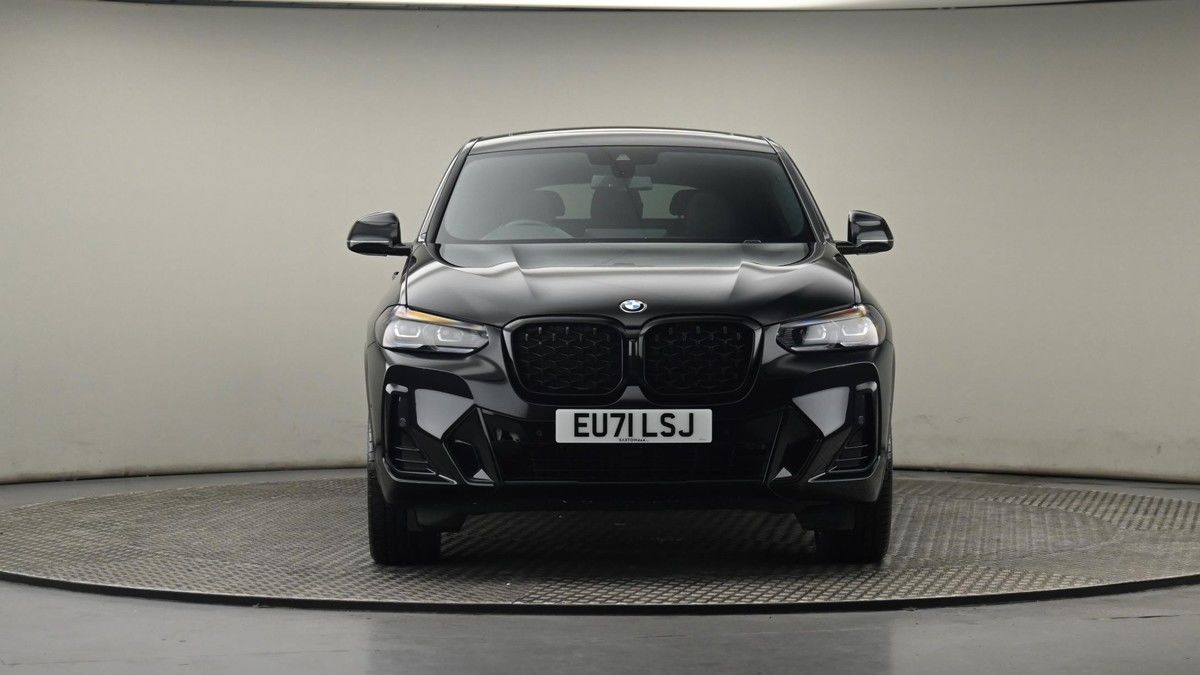 BMW X4 Image 21