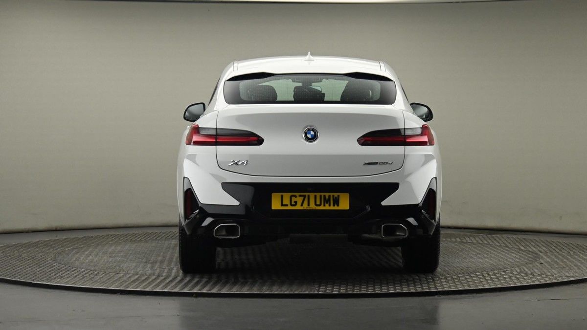 BMW X4 Image 25