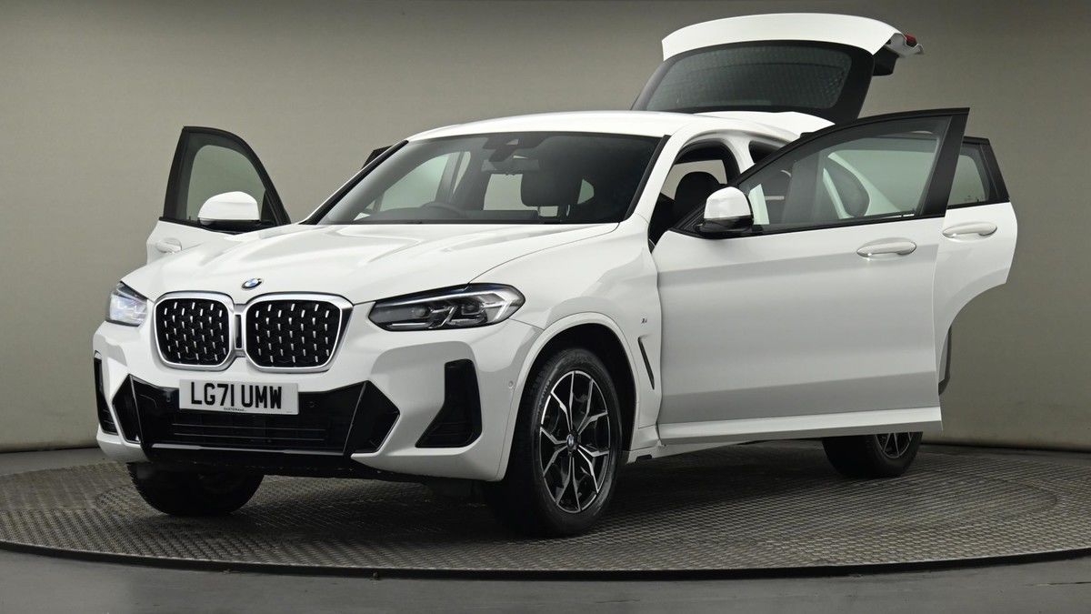 BMW X4 Image 28