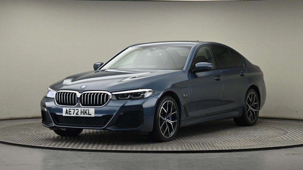 BMW 5 Series Image 22