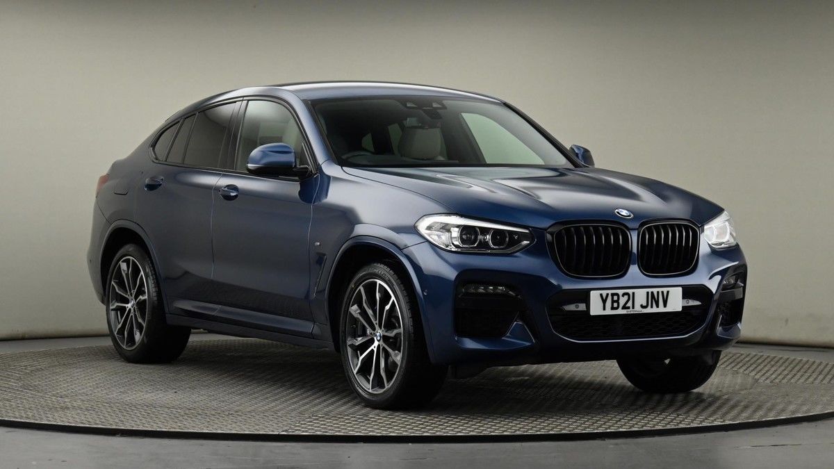 BMW X4 Sticky Header Image