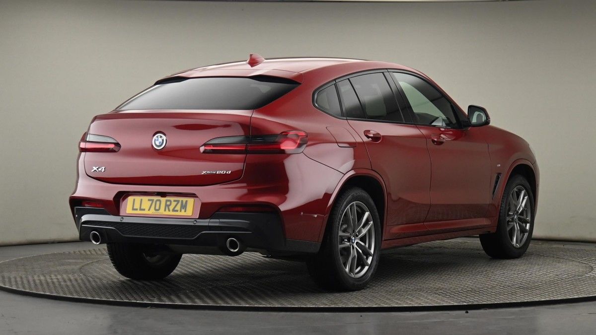 BMW X4 Image 26