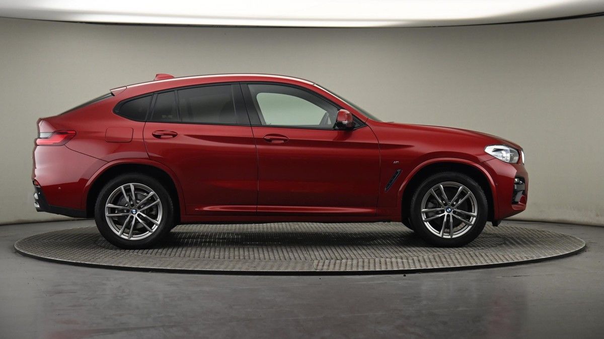 BMW X4 Image 27