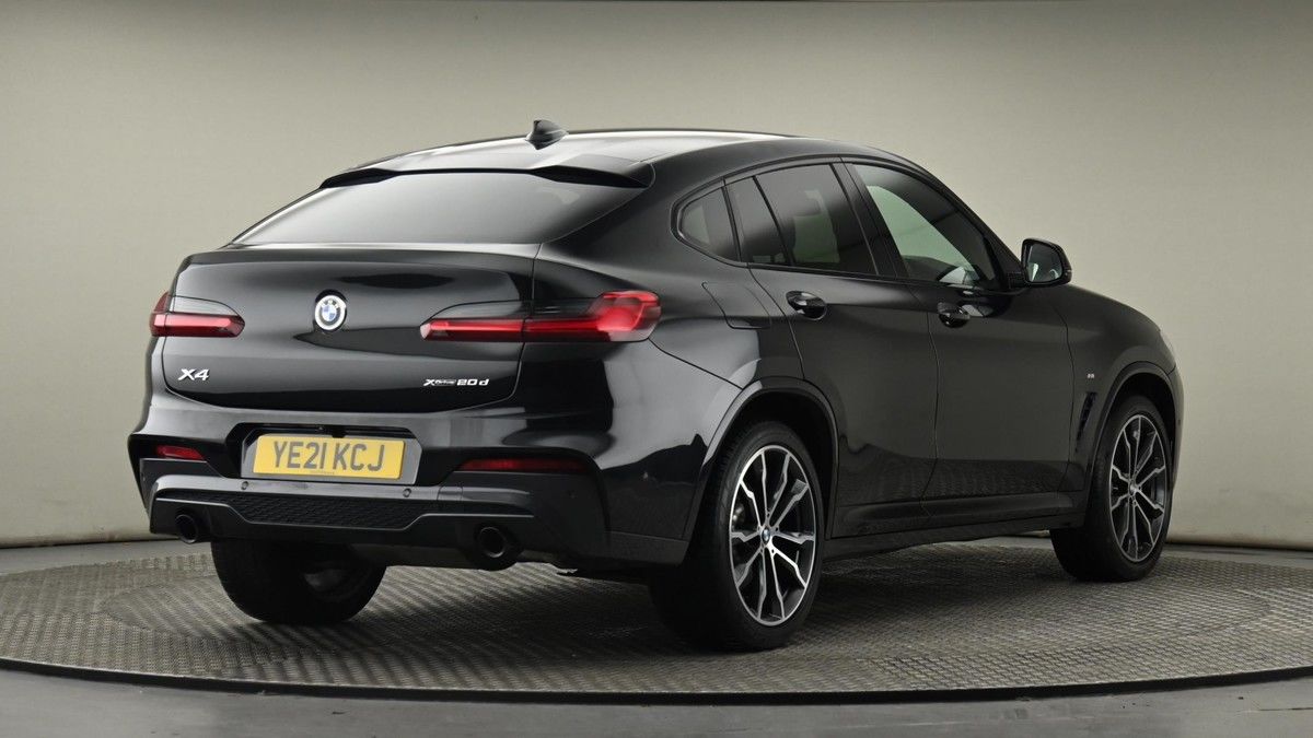 BMW X4 Image 25