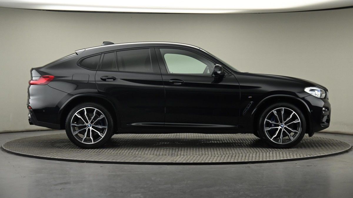 BMW X4 Image 26