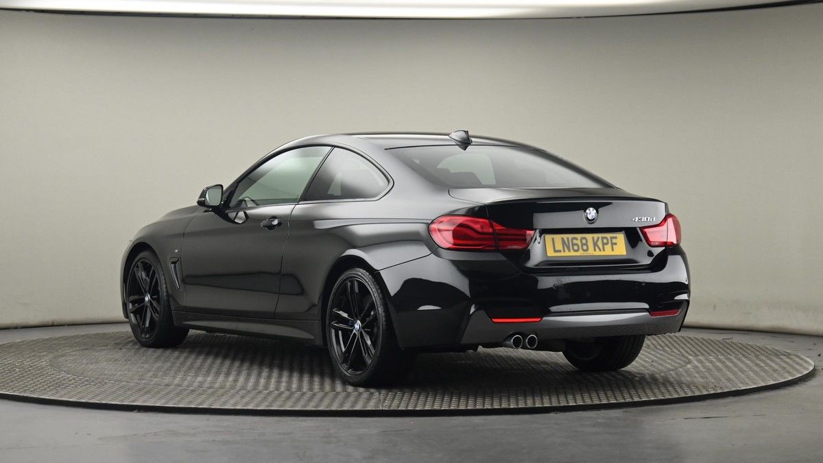 BMW 4 Series Image 24