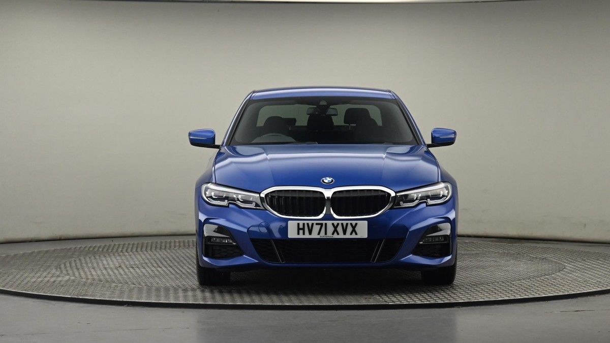 BMW 3 Series Image 21