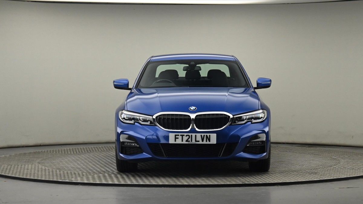 BMW 3 Series Image 21