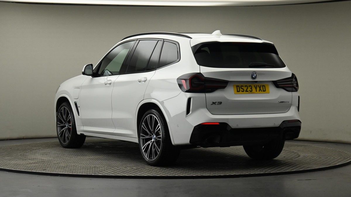 BMW X3 Image 24