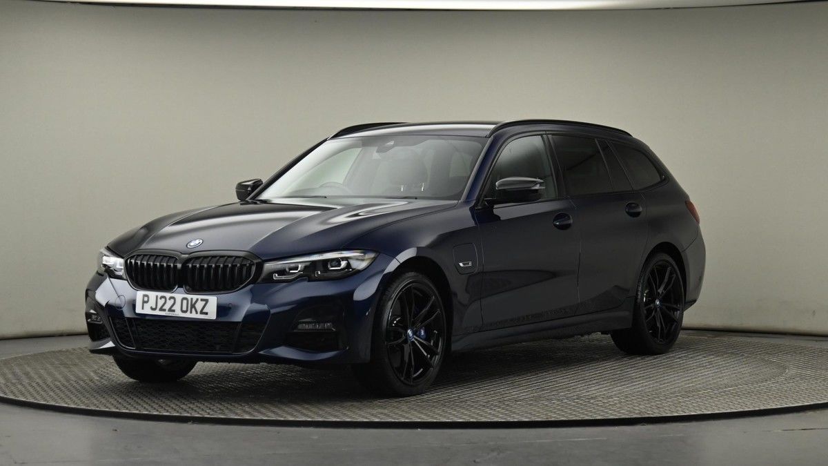 BMW 3 Series Image 22