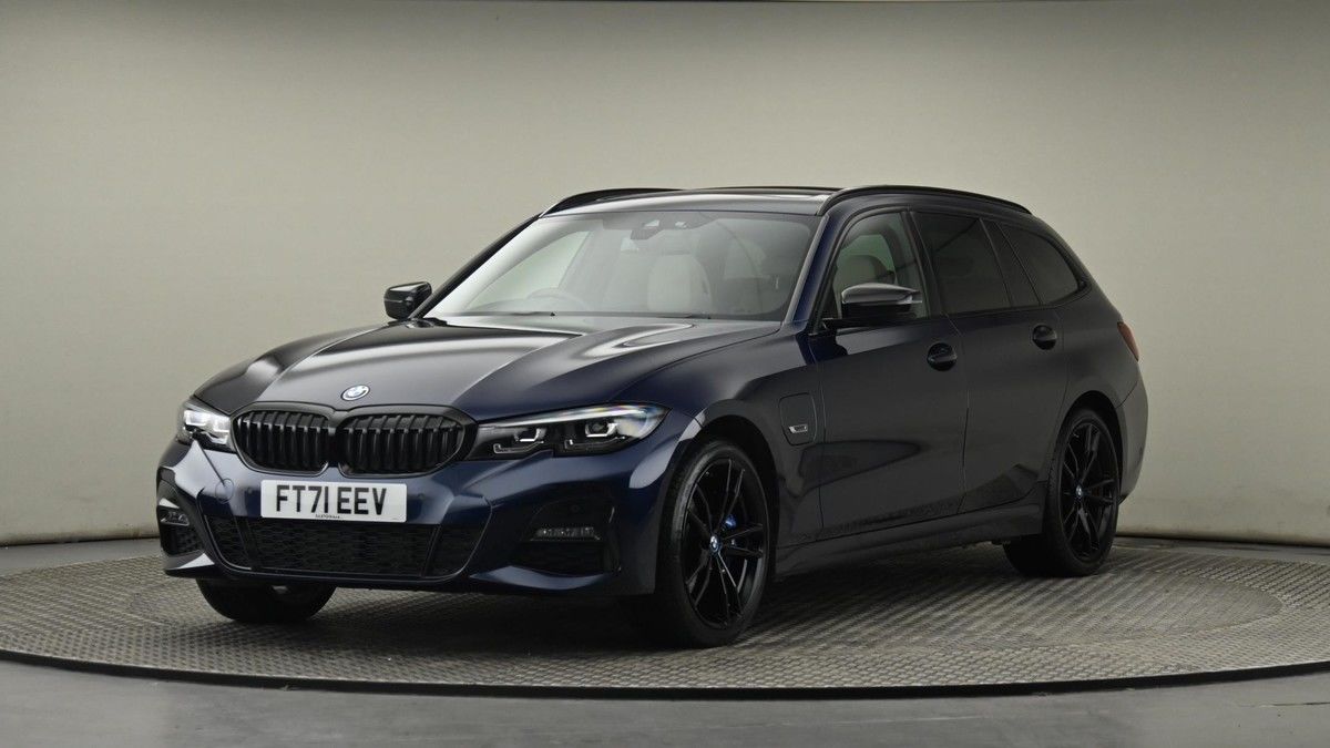 BMW 3 Series Image 22