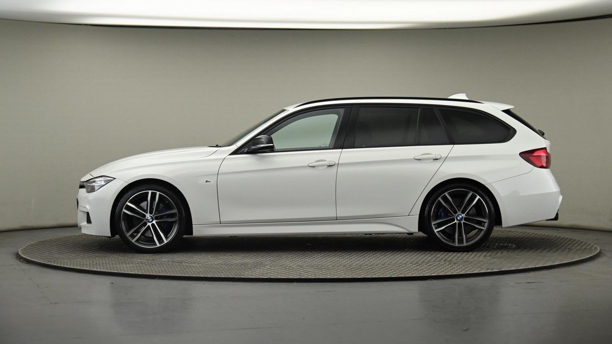 BMW 3 Series Image 23