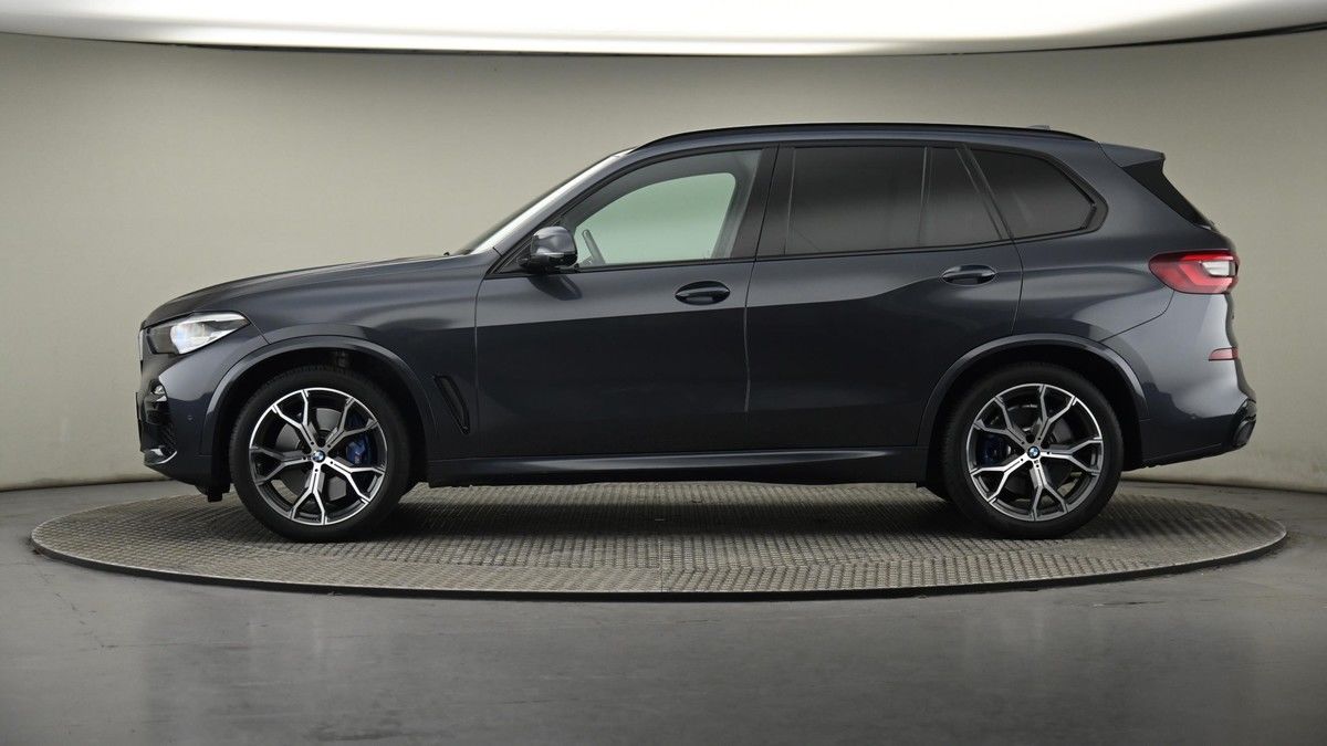 BMW X5 Image 23