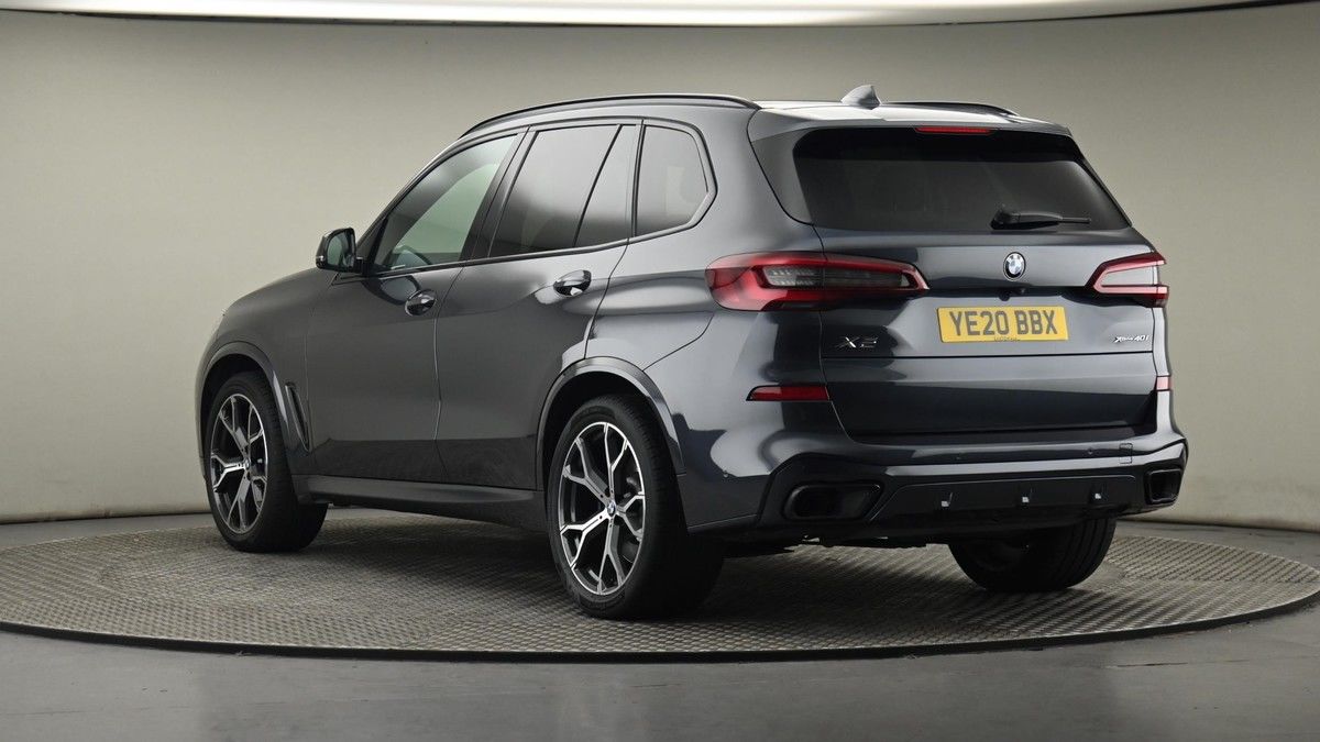 BMW X5 Image 24