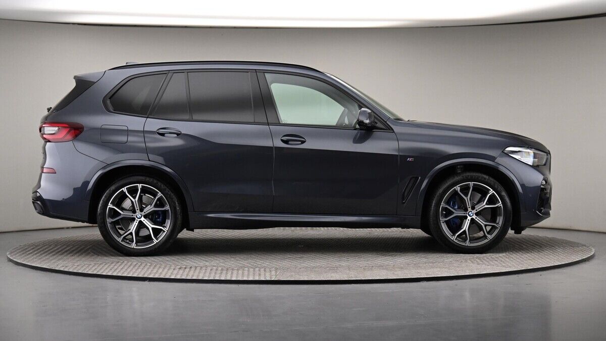 More views of BMW X5