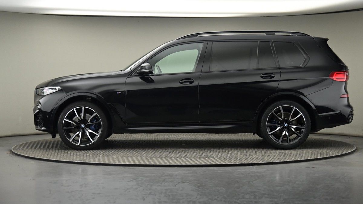 BMW X7 Image 23