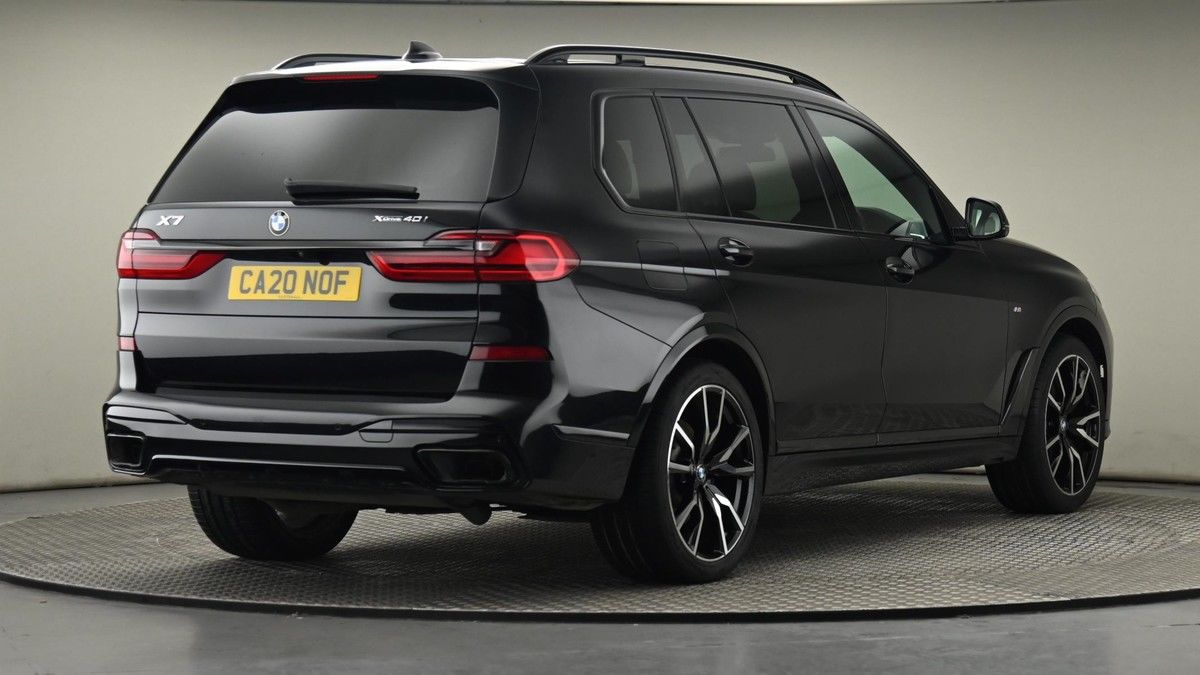 BMW X7 Image 26