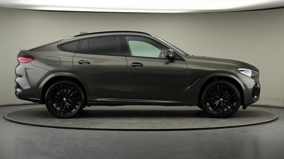 BMW X6 Image 27