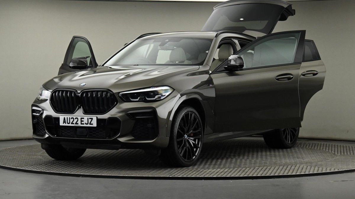 BMW X6 Image 28