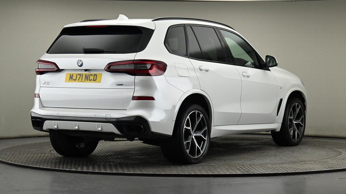 BMW X5 Image 26