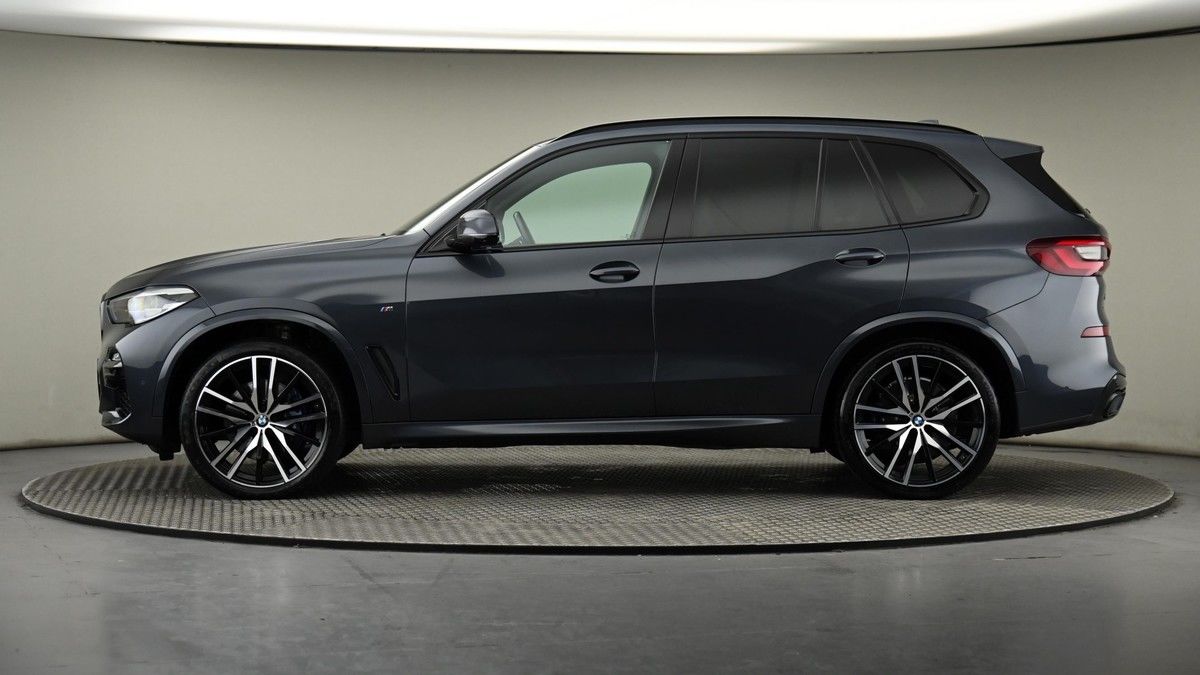 BMW X5 Image 23