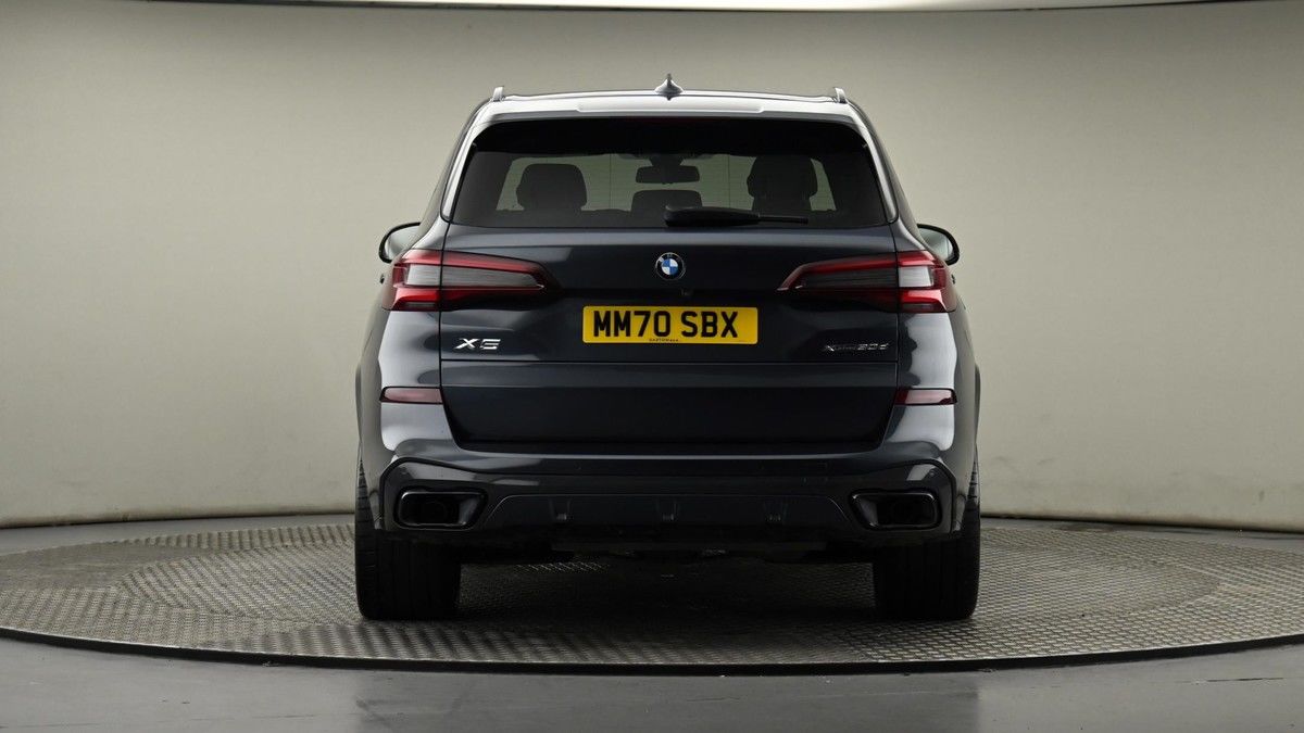 BMW X5 Image 25